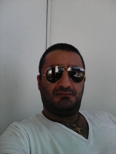  ,   Grig, 43 ,   