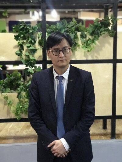  ,   LeeBright, 42 ,   ,   