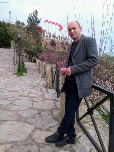  ,   Bulent, 44 ,   ,   