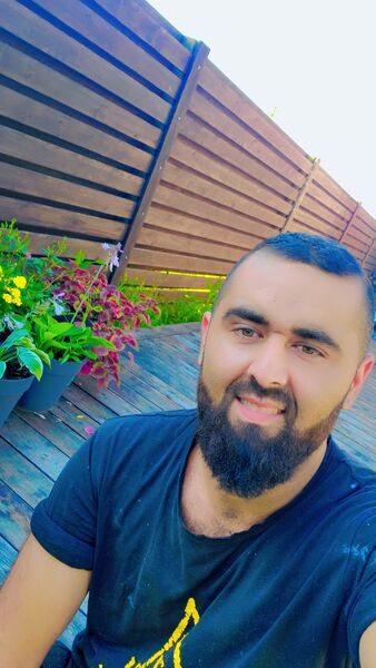  ,   Malish, 25 ,   ,   