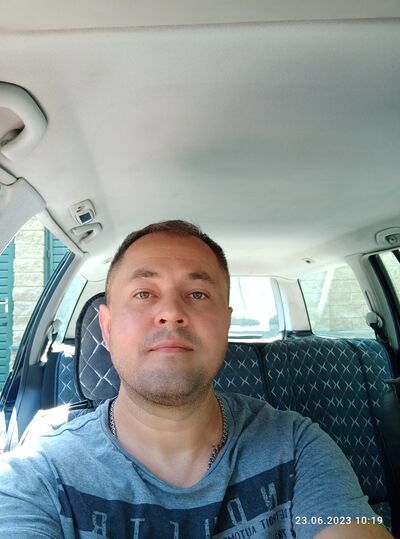  ,   Valeriy, 44 ,     , c 