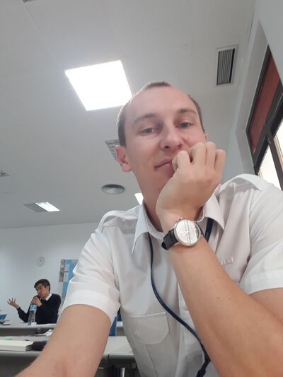  ,   Stanilslav, 37 ,   ,   
