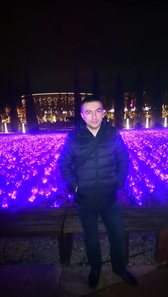  ,   Denis, 39 ,   ,   