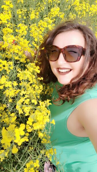  ,   Roxie, 35 ,   ,   , c , 