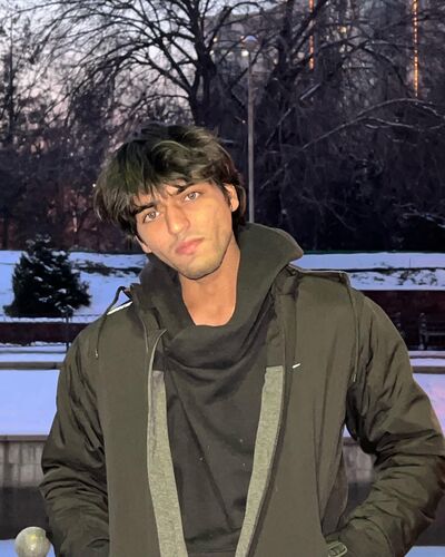  ,   Lavish, 22 ,   ,   