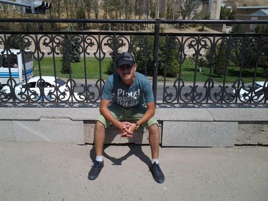  ,   AziZ, 39 ,   ,   