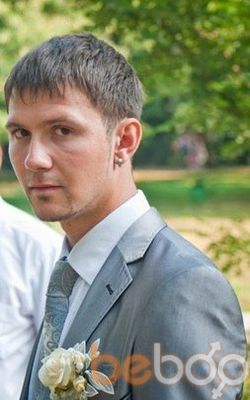  1907720  Yaroslav, 33 ,    -