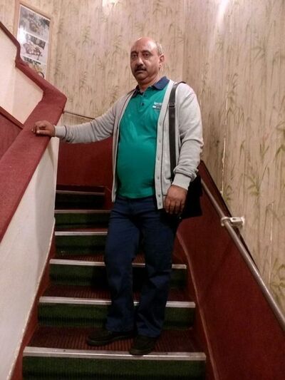  ,   Viktor, 58 ,   