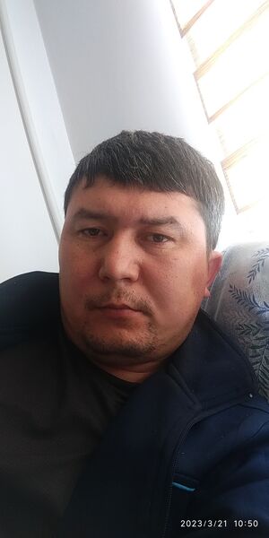  ,   Alisher, 40 ,   ,   