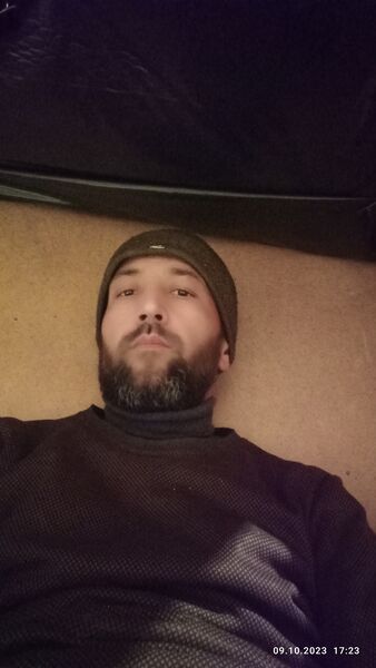  ,   Elbek, 35 ,   ,   