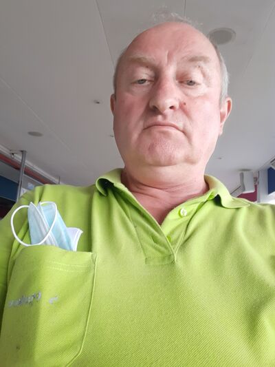  Neuss,   , 65 ,   ,   