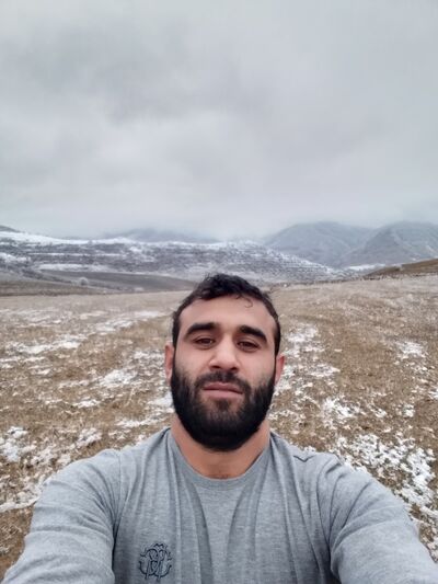  ,   Huseyn, 37 ,   ,   , c 
