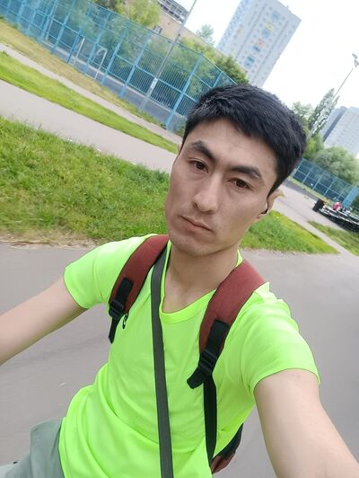  ,   Javlonbek, 21 ,   ,   