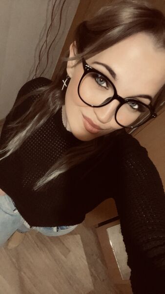  ,   Svetlanka, 33 ,   , 