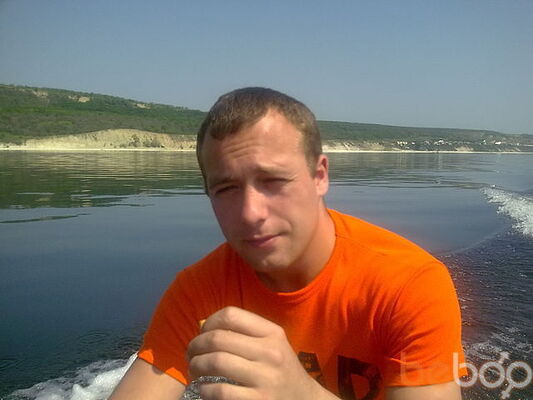  ,   Simon G, 37 ,     , c 