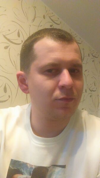  ,   Zeka, 37 ,  