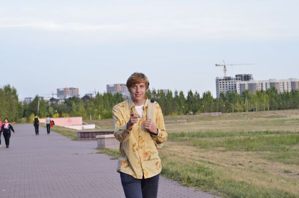  ,   Kostek, 29 ,   ,   , c 