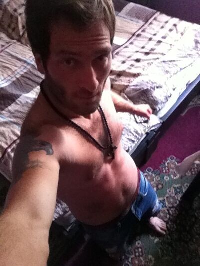  ,   Luka, 40 ,   ,   , c 
