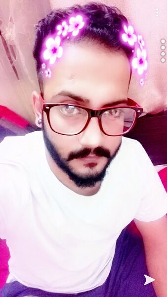  Jiddah,   Uziii, 31 ,   ,   , c 