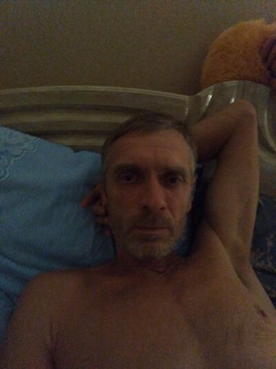  ,   Valentin, 47 ,   ,   , c 