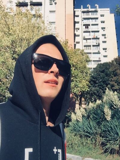 ,   , 27 ,   ,   