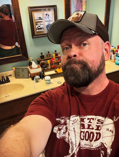  Lagos,   James, 43 ,   ,   