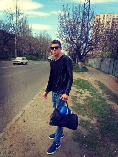  ,   Alexander, 29 ,   ,   , c 