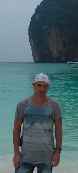  ,   Mark, 32 ,   ,   , c 