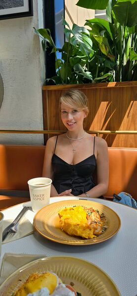  Fontvieille,   , 34 ,   