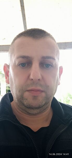  ,   Rolf, 42 ,     , c 