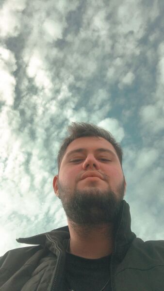  ,   Emir, 24 ,   ,   