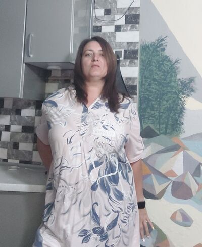  ,   Yana, 42 ,   ,   , c , 