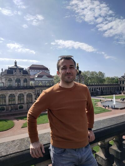  Plzen,   Vitalii, 45 ,     , c 