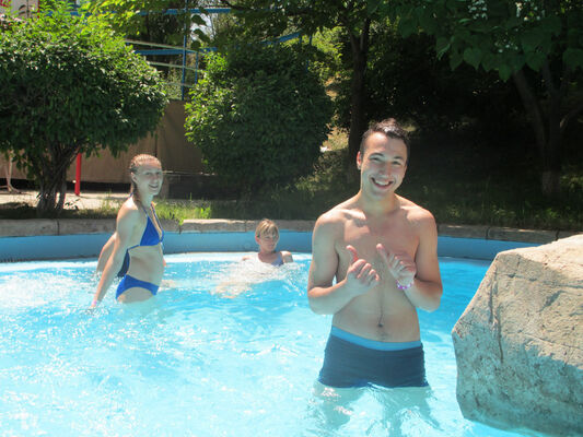  ,   Emil, 36 ,   ,   , c 