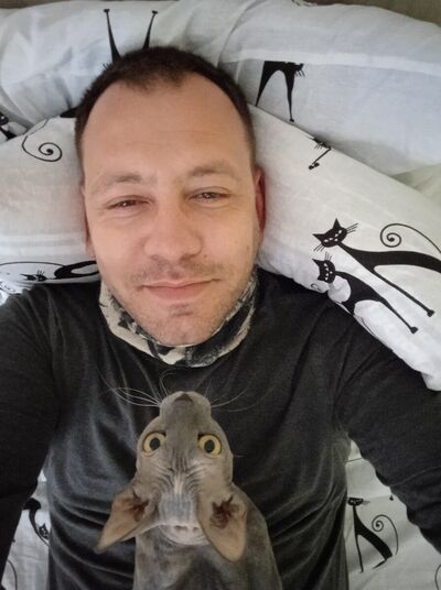  ,   Artem, 41 ,  