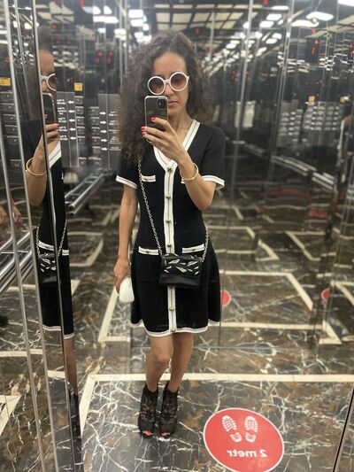  ,   Chinara, 29 ,   ,   