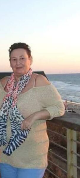  ,   Nina, 63 ,   c 