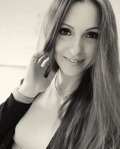  ,   Lily, 34 ,   ,   