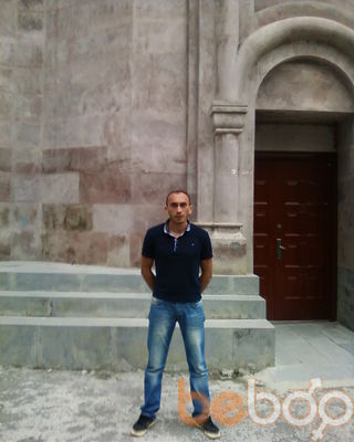  ,   Tim, 37 ,   