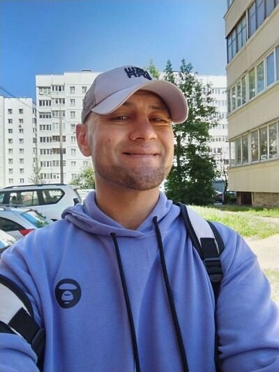  ,   Sergey, 37 ,   ,   