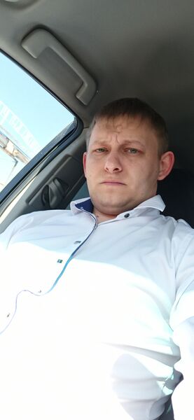  ,   Sergey, 32 ,   ,   