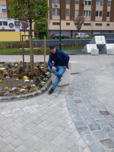  ,   Doni, 34 ,   ,   , c 