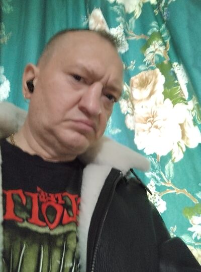  ,   Stas, 43 ,   c 