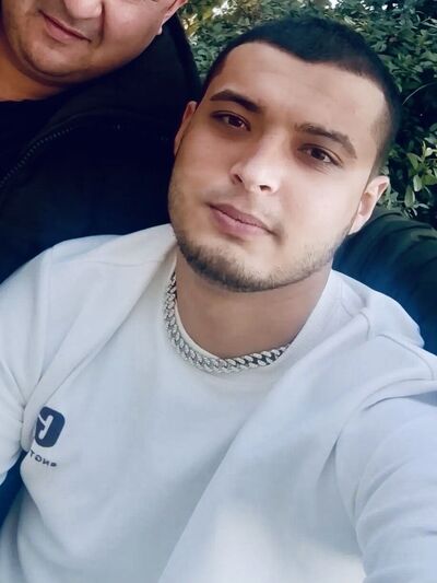  ,   Dowlet, 24 ,   ,   