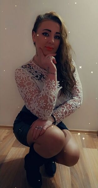  ,   Alla, 35 ,  