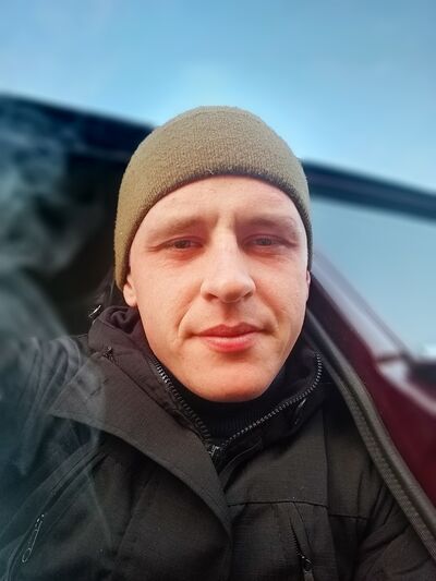  ,   Sergey, 27 ,   