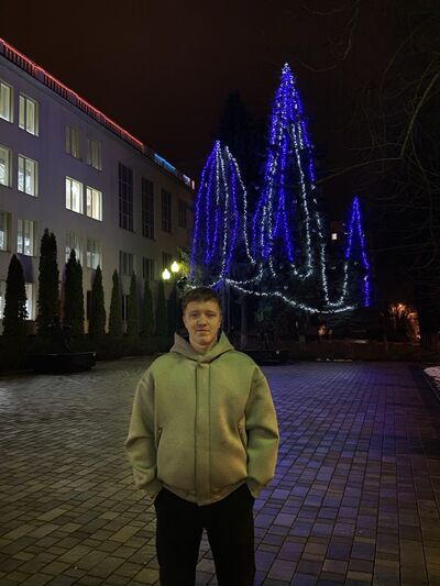  ,   Nikita, 24 ,   ,   