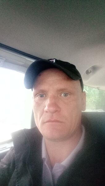  ,   Nikolay, 45 ,   c 