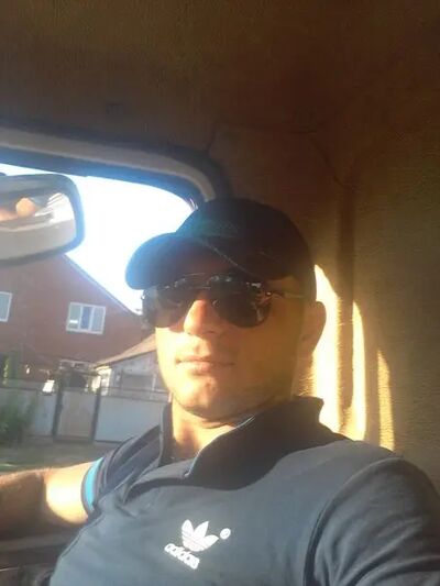  ,   Stanislav, 37 ,   ,   