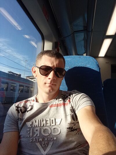  ,   Mikhail, 35 ,     , c 